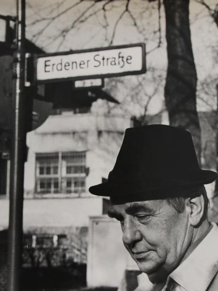Assemblage Berlin. 60 Jahre Literatur intermedial
